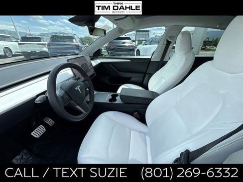 Used 2024 Tesla Model Y Performance AWD/4WD image 12