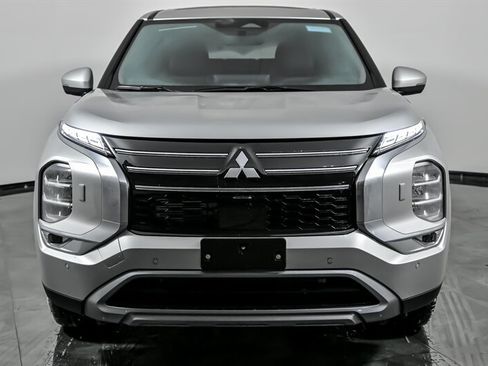 New 2026 Mitsubishi Outlander SE AWD/4WD image 4