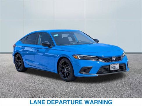 Used 2022 Honda Civic Sport image 4