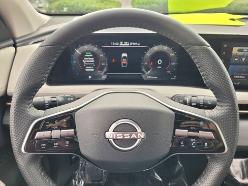 Used 2023 Nissan Ariya FWD image 25