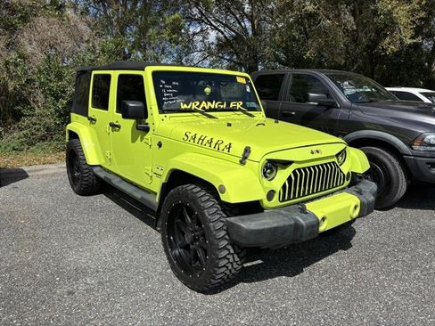 Used 2016 Jeep Wrangler Unlimited Sahara w/ Connectivity Group image 7