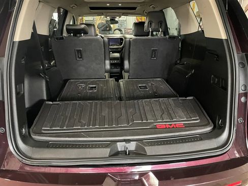 Used 2017 GMC Acadia Denali w/ Technology Package image 28