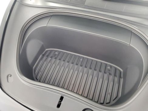 Used 2024 Tesla Model 3 Long Range image 29