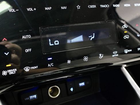 Used 2024 Hyundai Tucson SEL AWD/4WD image 32