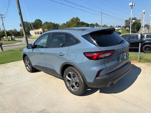 Used 2025 Ford Escape ST-Line Select AWD/4WD image 7