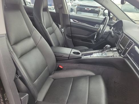 Used 2015 Porsche Panamera 4 AWD/4WD image 33