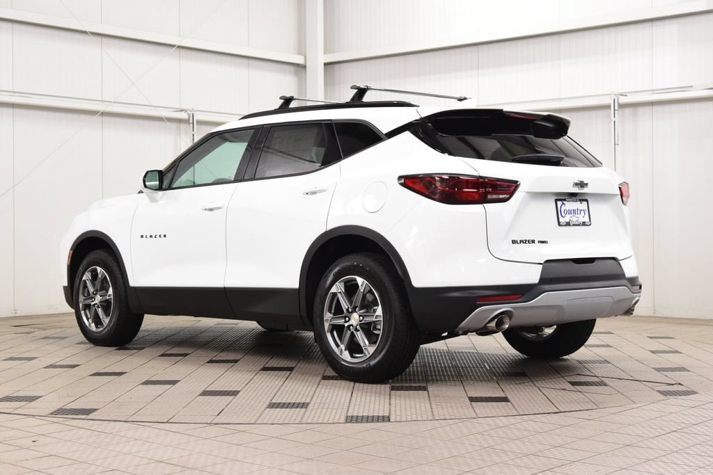 New 2026 Chevrolet Blazer LT w/ Convenience Package AWD/4WD image 6