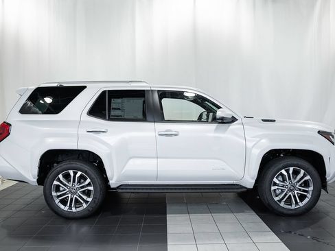 New 2026 Toyota 4Runner Limited AWD/4WD image 3