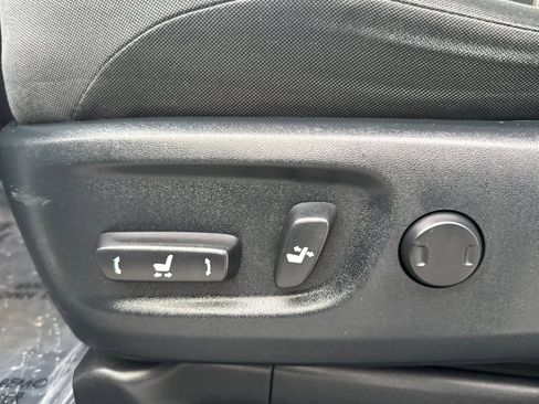 Used 2024 Toyota 4Runner SR5 image 13