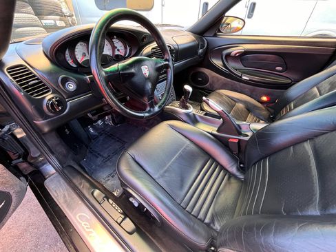 Used 2001 Porsche 911 Carrera 4 AWD/4WD image 10