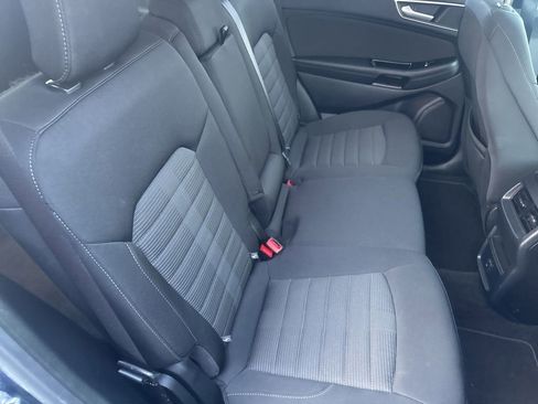 Used 2019 Ford Edge SEL image 57