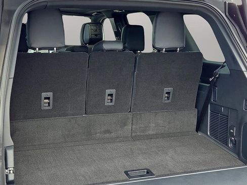 New 2026 Ford Expedition Tremor image 8