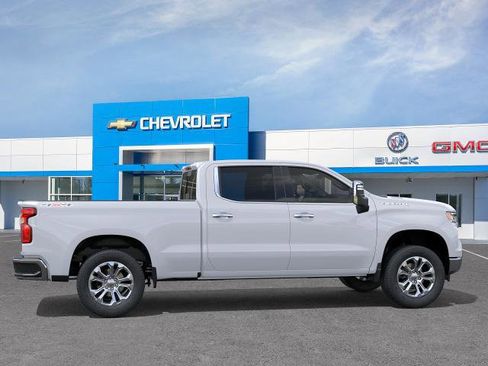 New 2026 Chevrolet Silverado 1500 LTZ w/ LTZ Premium Package AWD/4WD image 37