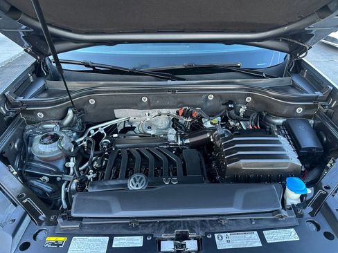 Used 2019 Volkswagen Atlas S image 35