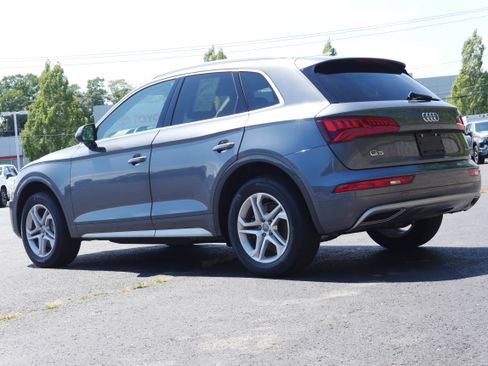 Used 2019 Audi Q5 2.0T Premium w/ Convenience Package AWD/4WD image 4