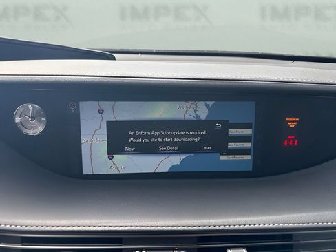 Used 2018 Lexus LS 500 w/ Interior Upgrade Package RWD image 20