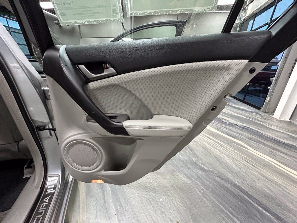 Used 2009 Acura TSX w/ Technology Package FWD image 41