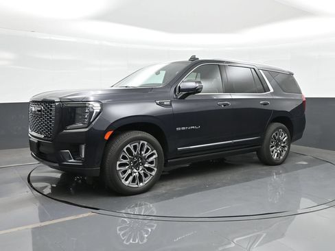 Used 2023 GMC Yukon Denali Ultimate AWD/4WD image 1