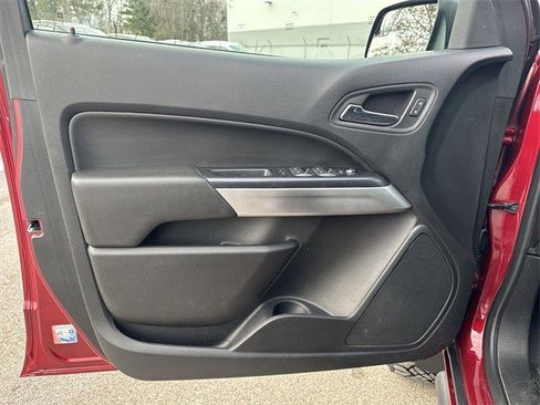 Used 2020 Chevrolet Colorado ZR2 image 25