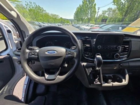 Used 2021 Ford Transit 250 Low Roof RWD image 19
