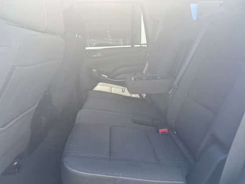 Used 2020 Chevrolet Tahoe LS AWD/4WD image 39