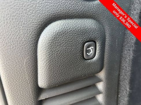 Used 2023 Dodge Durango R/T w/ Hemi Orange Plus Package AWD/4WD image 7