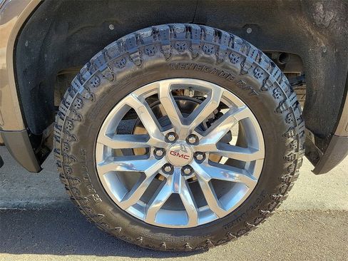 Used 2019 GMC Sierra 1500 SLT image 10