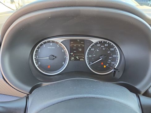 New 2025 Nissan Kicks Play S image 35