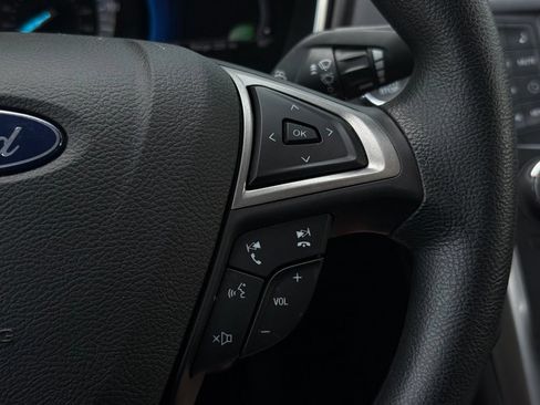 Used 2018 Ford Fusion S FWD image 29