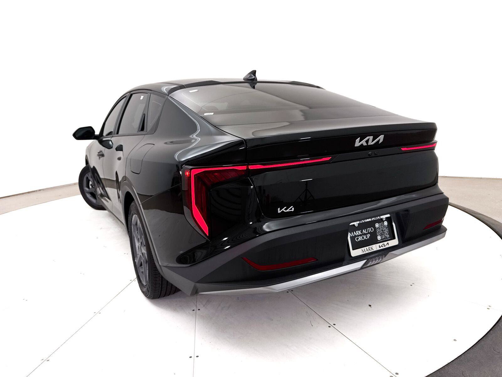 Used 2025 Kia K4 FWD image 6