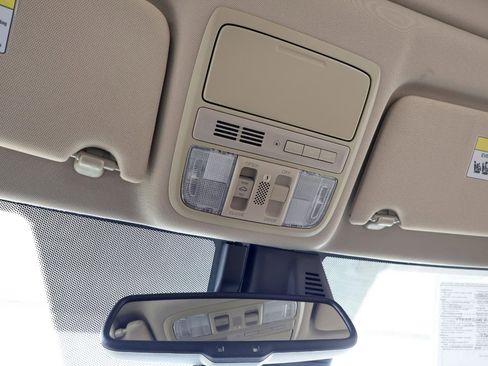 Used 2016 Honda Accord Touring image 48