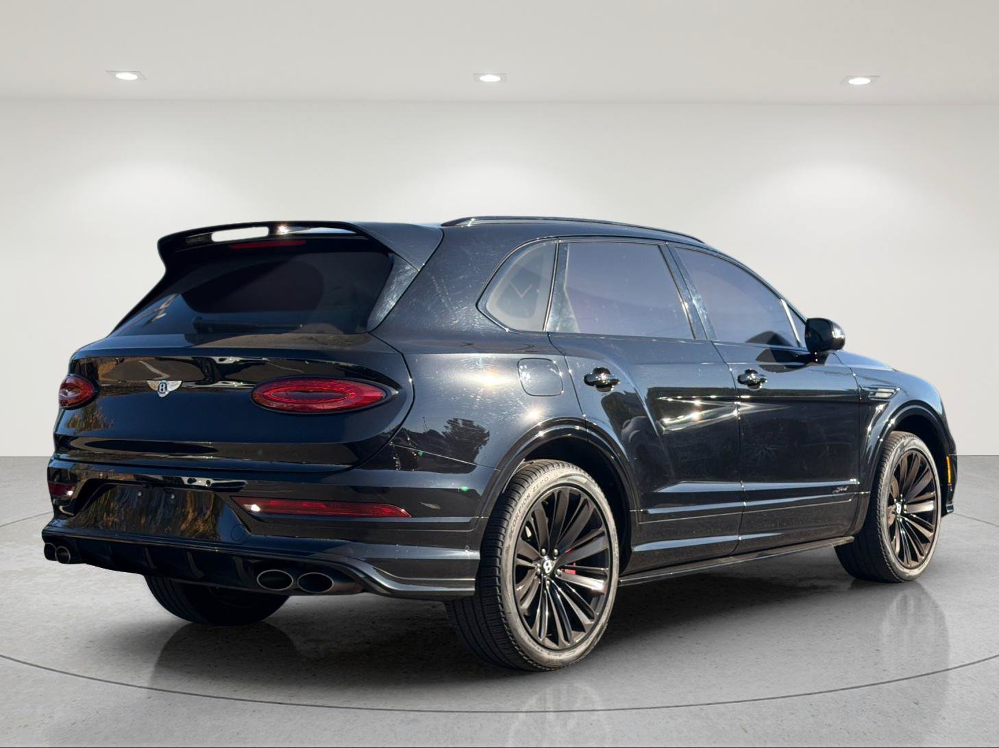 Used 2022 Bentley Bentayga Speed AWD/4WD image 4