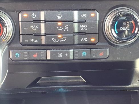 Used 2018 Ford F150 Raptor w/ Equipment Group 802A Luxury image 21