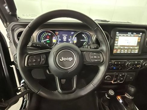 Used 2023 Jeep Wrangler Unlimited w/ Cold Weather Group AWD/4WD image 13