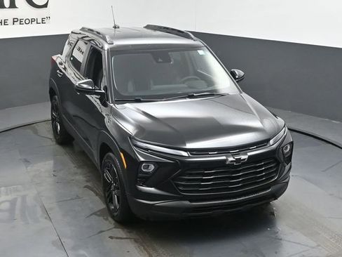 New 2026 Chevrolet TrailBlazer LT FWD image 25