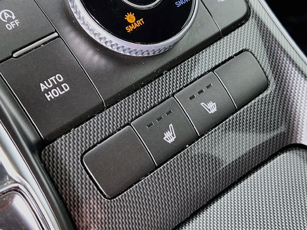 Certified 2023 Hyundai Santa Fe SEL AWD/4WD image 19