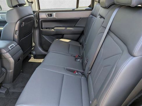 New 2026 Hyundai Santa Fe SEL FWD image 23