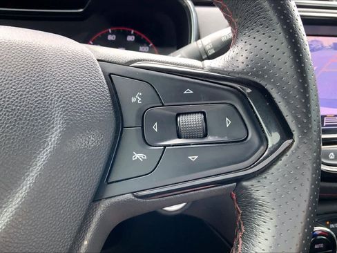 Used 2021 Chevrolet TrailBlazer RS w/ Convenience Package FWD image 24