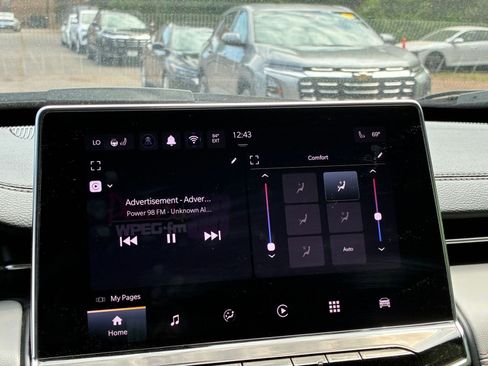 Used 2025 Jeep Compass Limited image 20