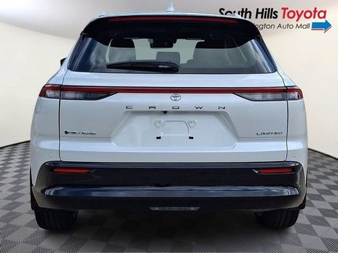 New 2026 Toyota Crown Signia AWD/4WD image 5