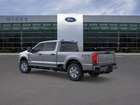 New 2026 Ford F250 XLT w/ FX4 Off-Road Package image 4