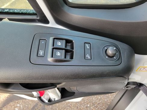 New 2025 RAM ProMaster 1500 w/ Convenience Group FWD image 12