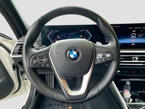 Certified 2023 BMW 330i Sedan RWD image 11