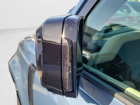 Used 2021 Land Rover Defender 110 X-Dynamic HSE image 3