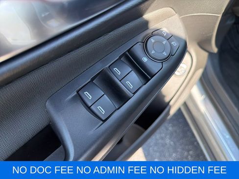 Used 2024 Buick Envista Sport Touring FWD image 13