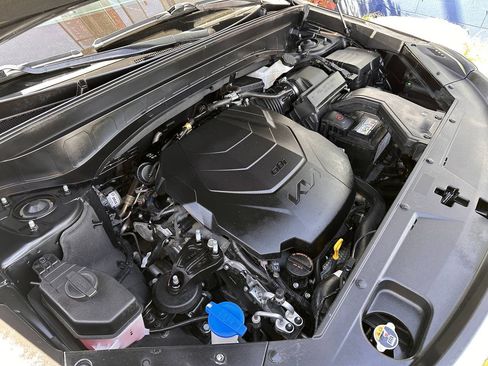 Used 2023 Kia Telluride SX Prestige AWD/4WD image 16