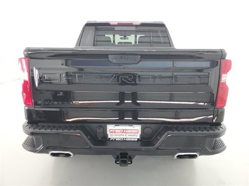 Used 2021 Chevrolet Silverado 1500 LT Trail Boss w/ LT Trail Boss Premium Package image 6
