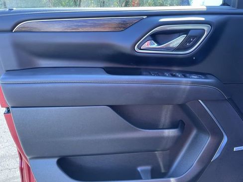 Used 2024 Chevrolet Tahoe Premier image 23