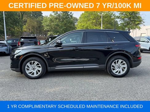 Used 2023 Lincoln Corsair AWD w/ Rear Removable Package Tray image 4