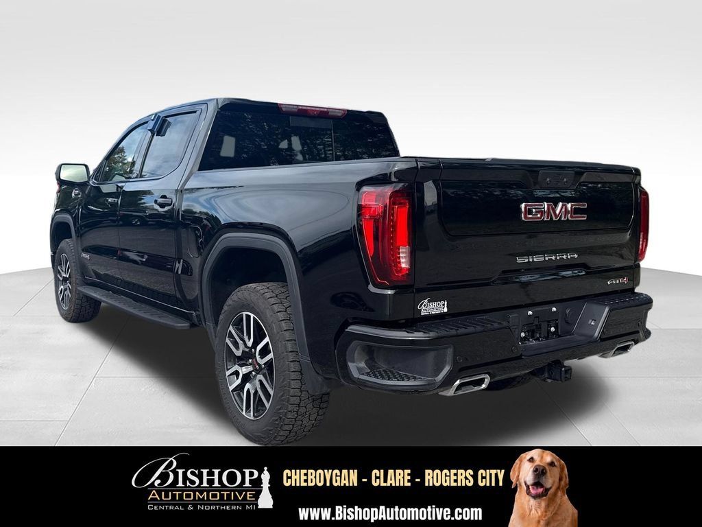 Used 2025 GMC Sierra 1500 AT4 w/ AT4 Premium Package AWD/4WD image 10